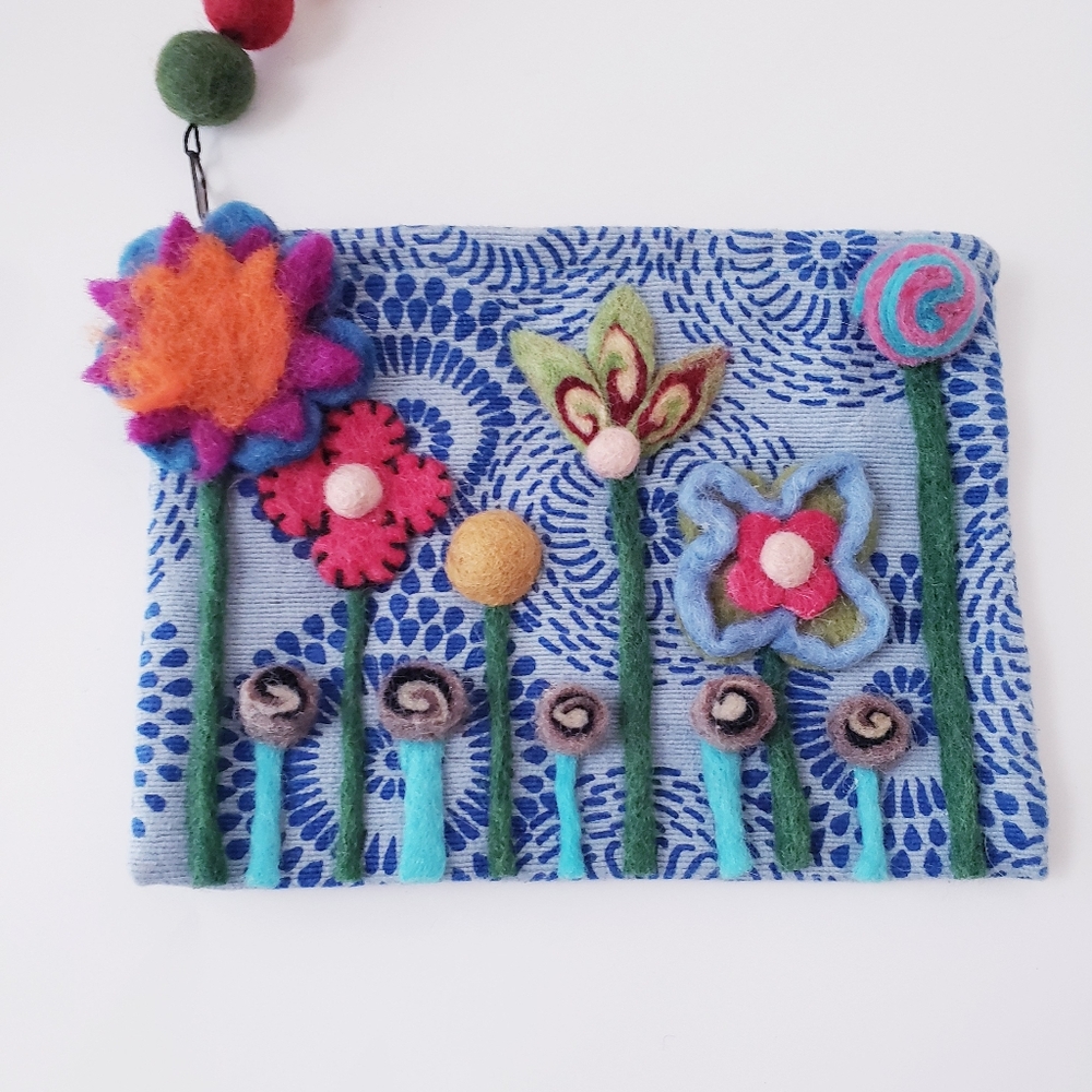 Vintage Blue Floral Wool Appliqué Mini Bag - Picture 2 of 12